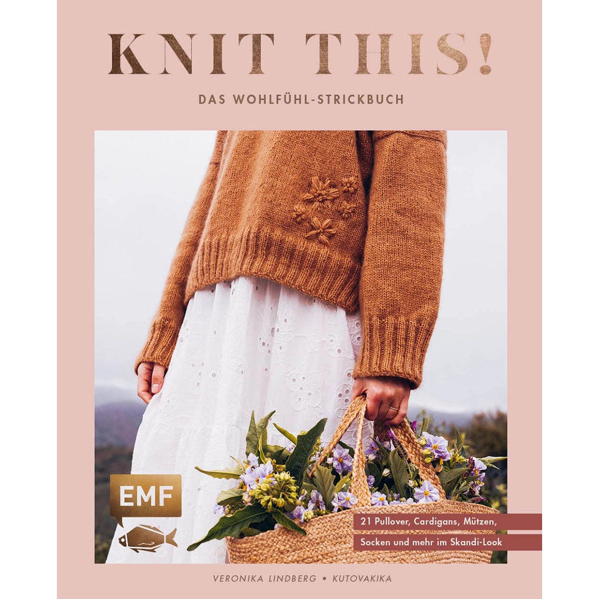 Portada de Knit This!, con una persona usando un suéter tejido y sosteniendo un ramo de flores.