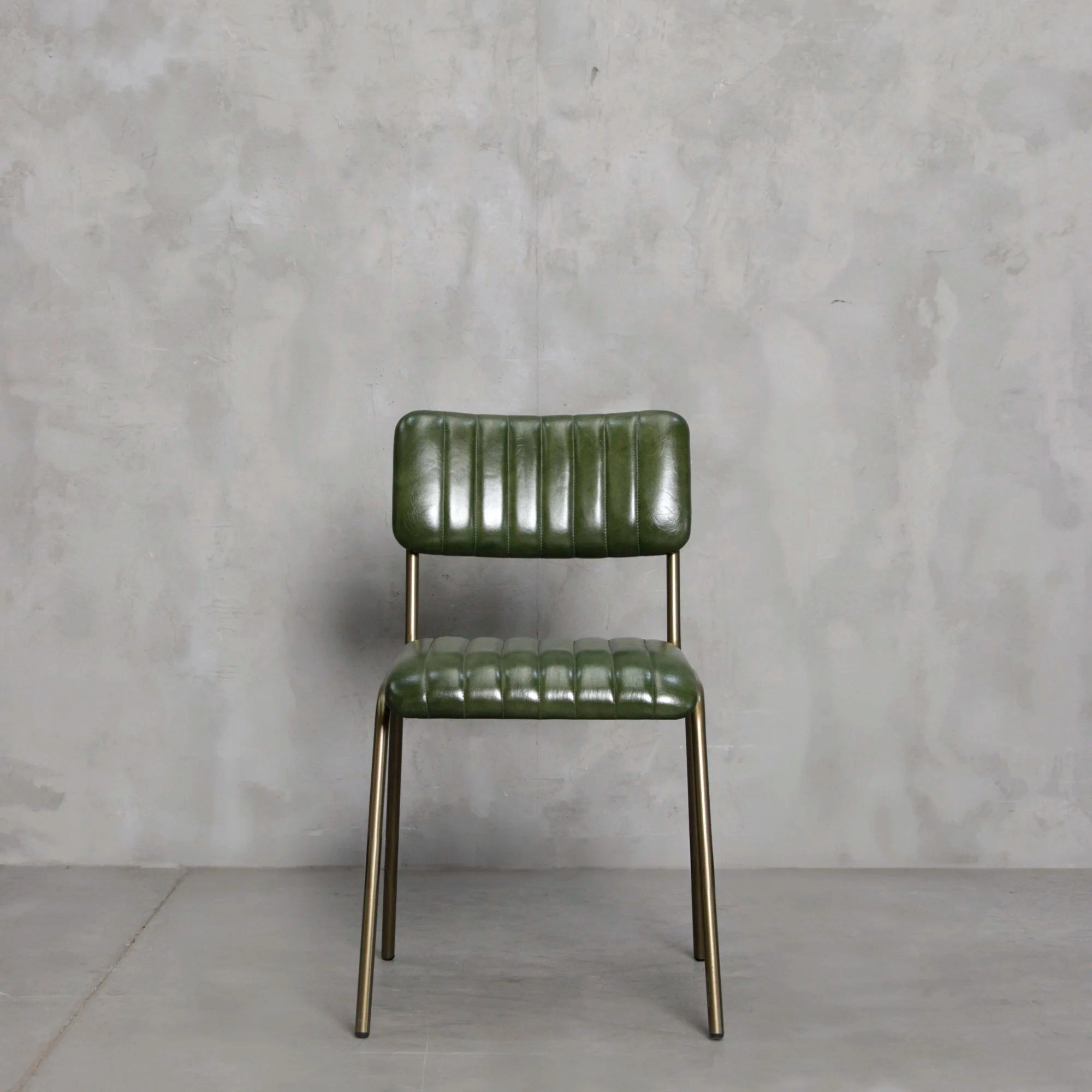 Silla de Cuero Verde