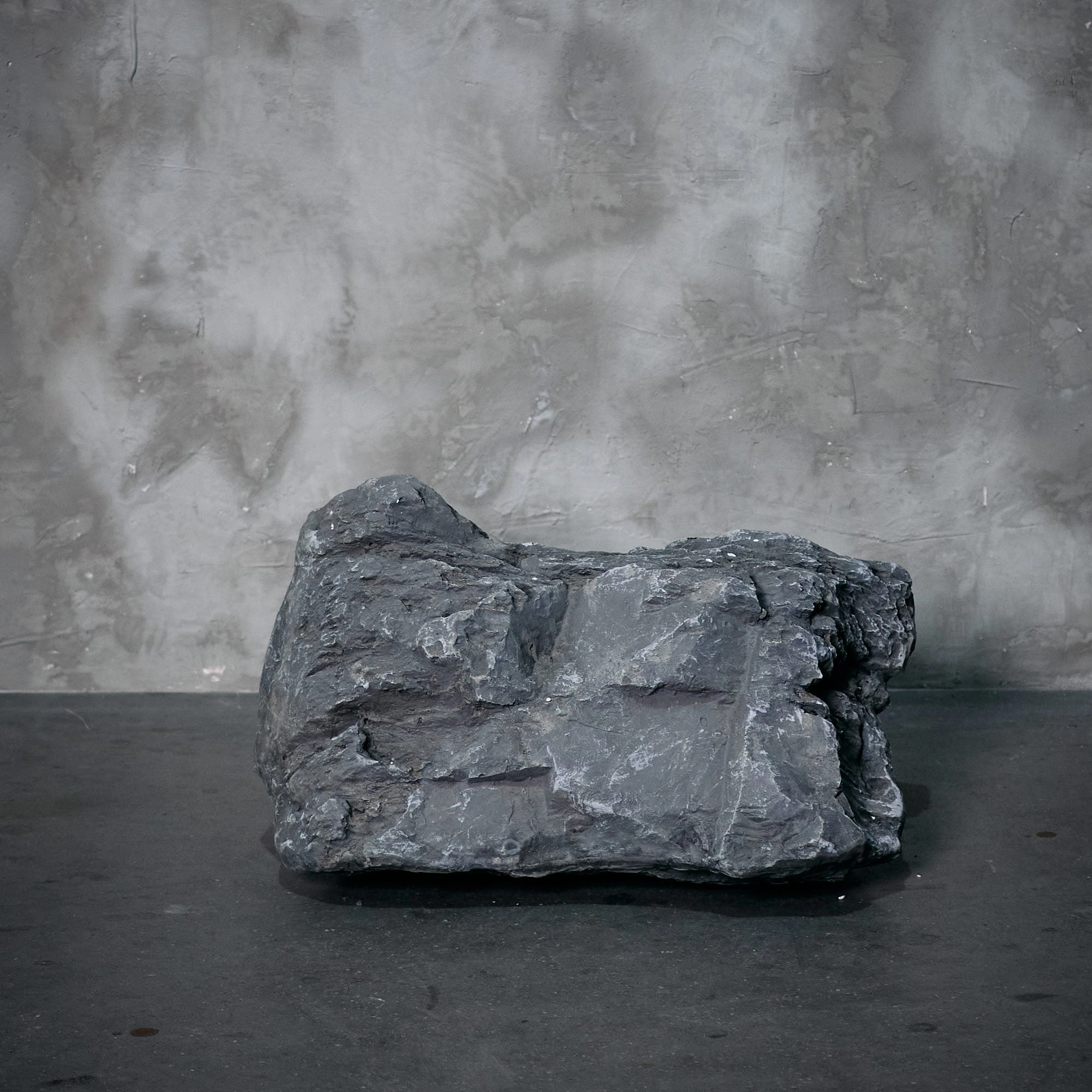 Piedra gris ll