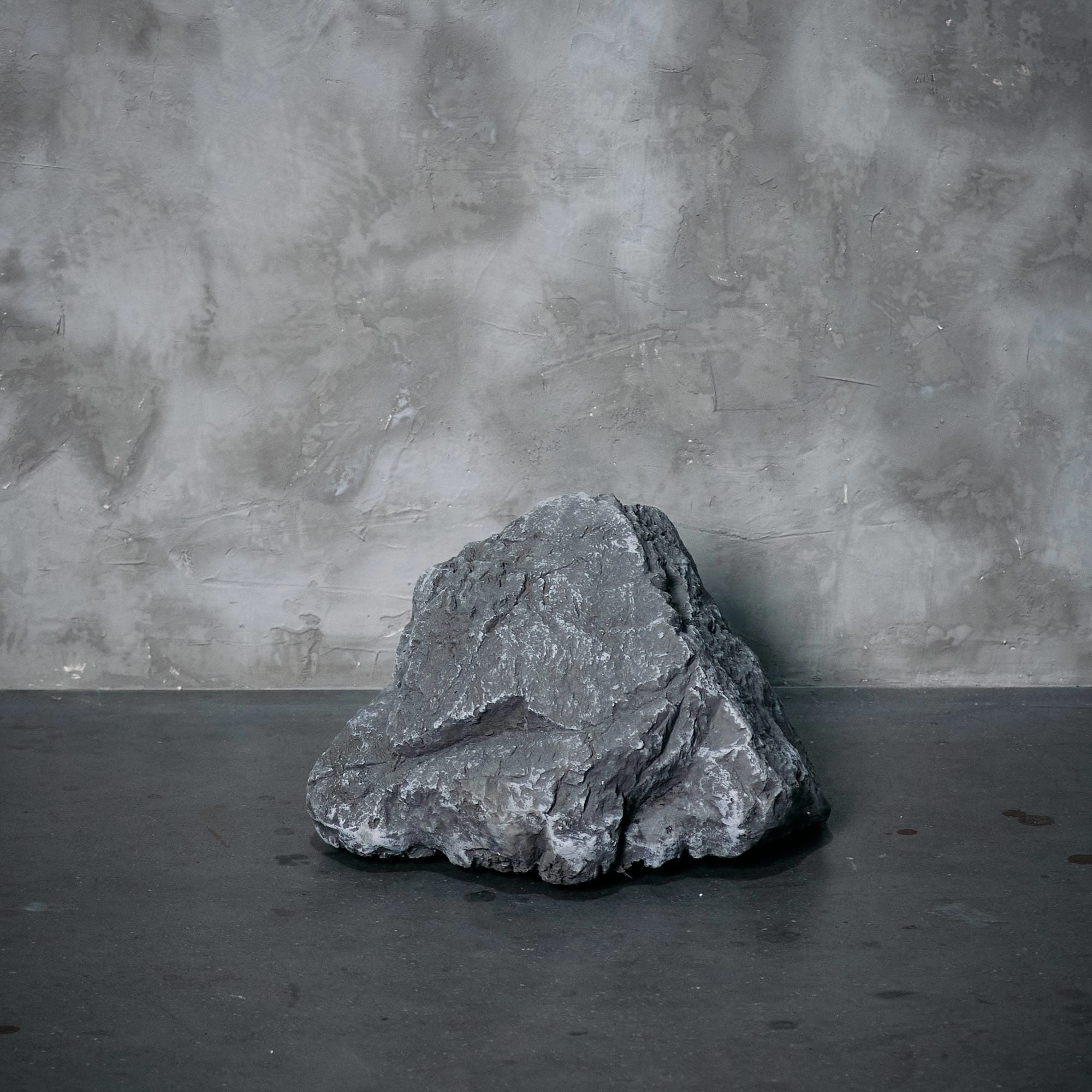 Piedra gris l
