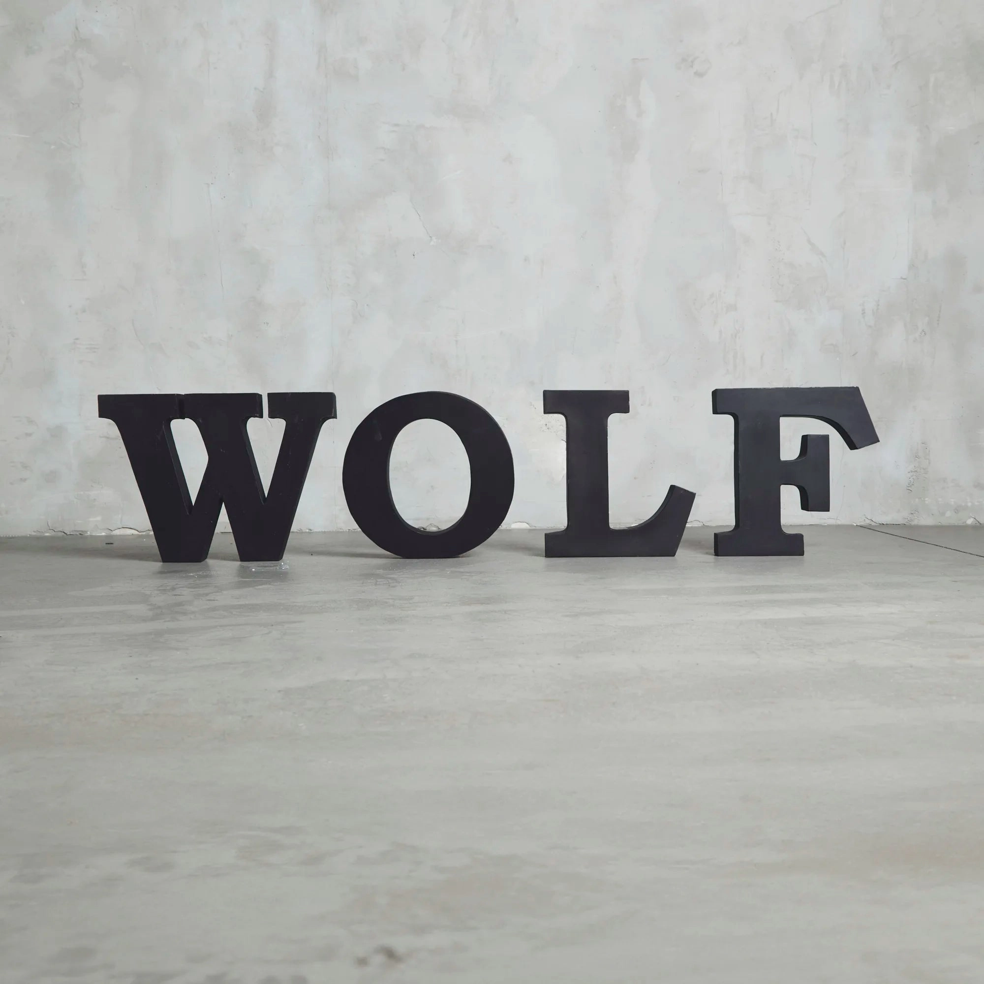 Letras Metal Wolf