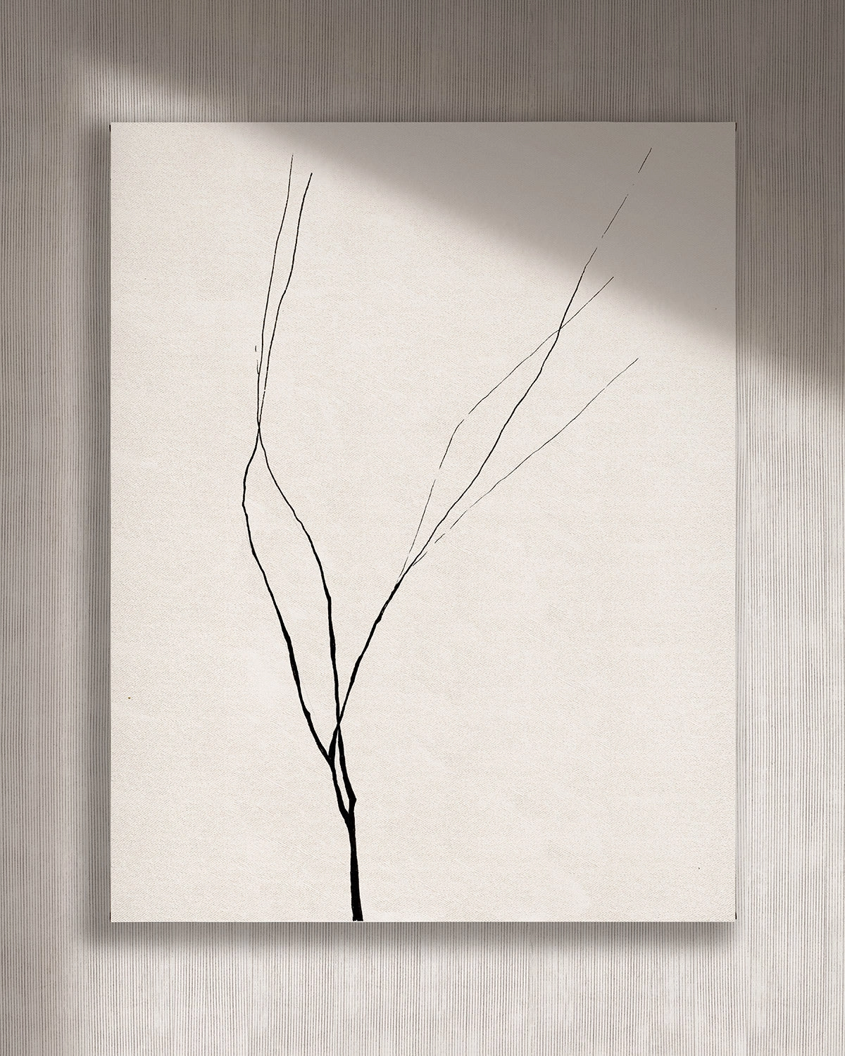 Cuadro Trazo 1 vertical - 120x150 cm / Lona tensada con bastidor + marco de madera negro