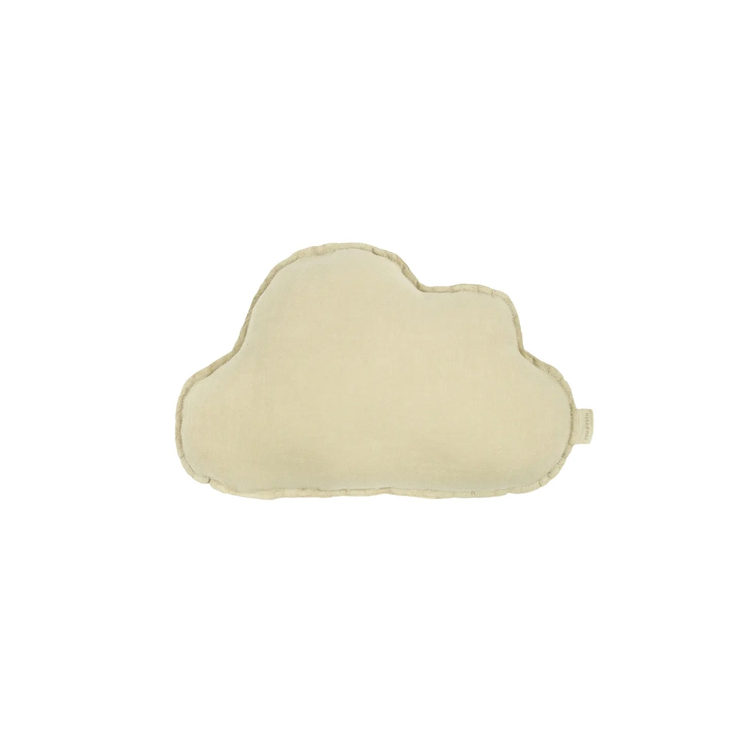 Cojín con forma de nube visto de frente sobre fondo blanco.