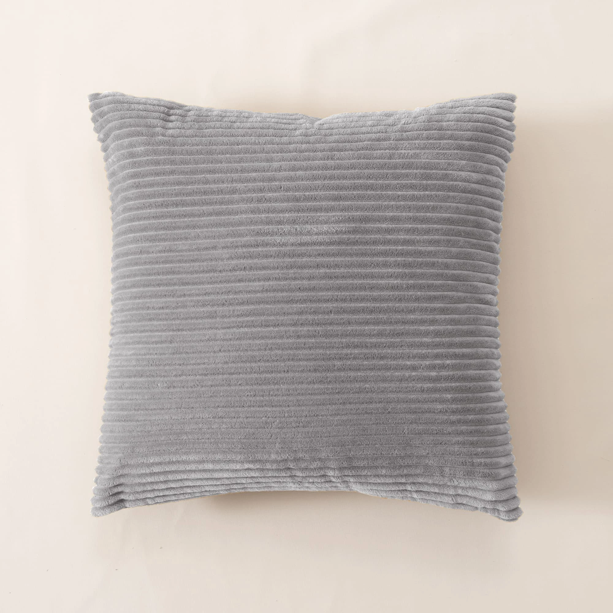 Cojín Cotelé 45x45 cm Gris